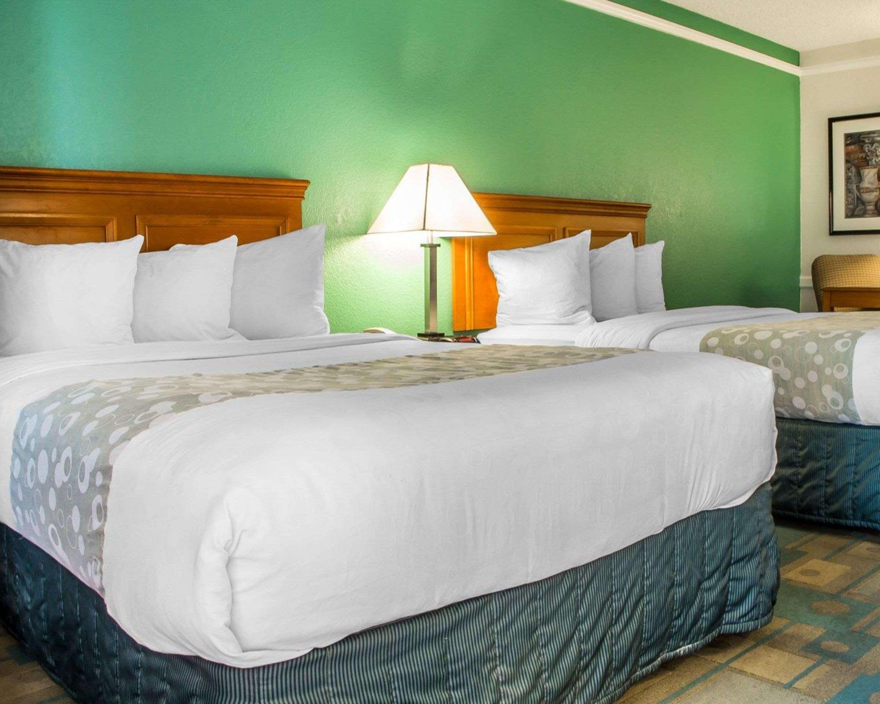 Quality Inn Tulsa Central Eksteriør bilde
