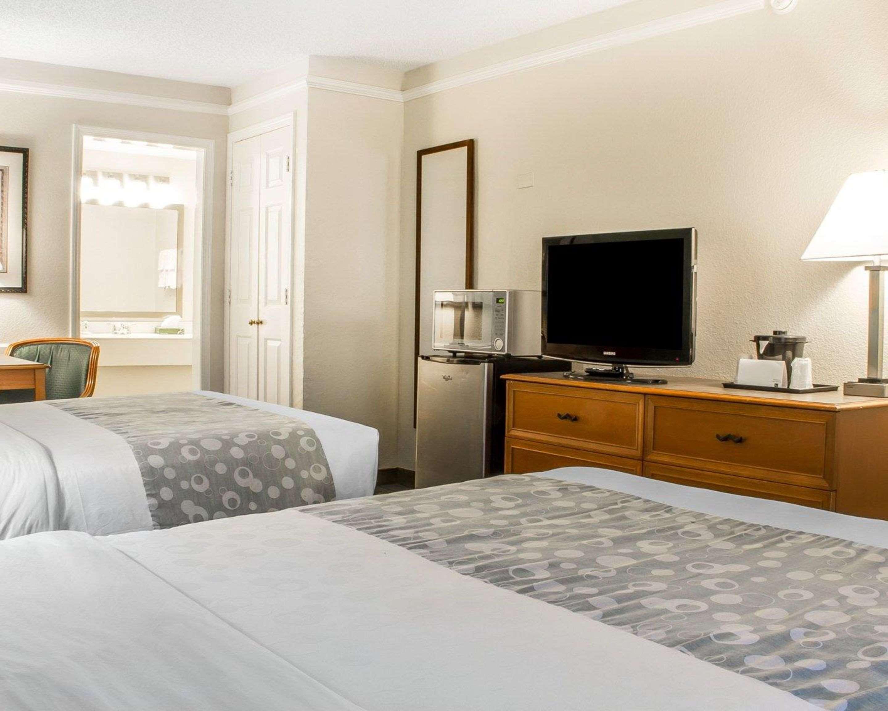 Quality Inn Tulsa Central Eksteriør bilde