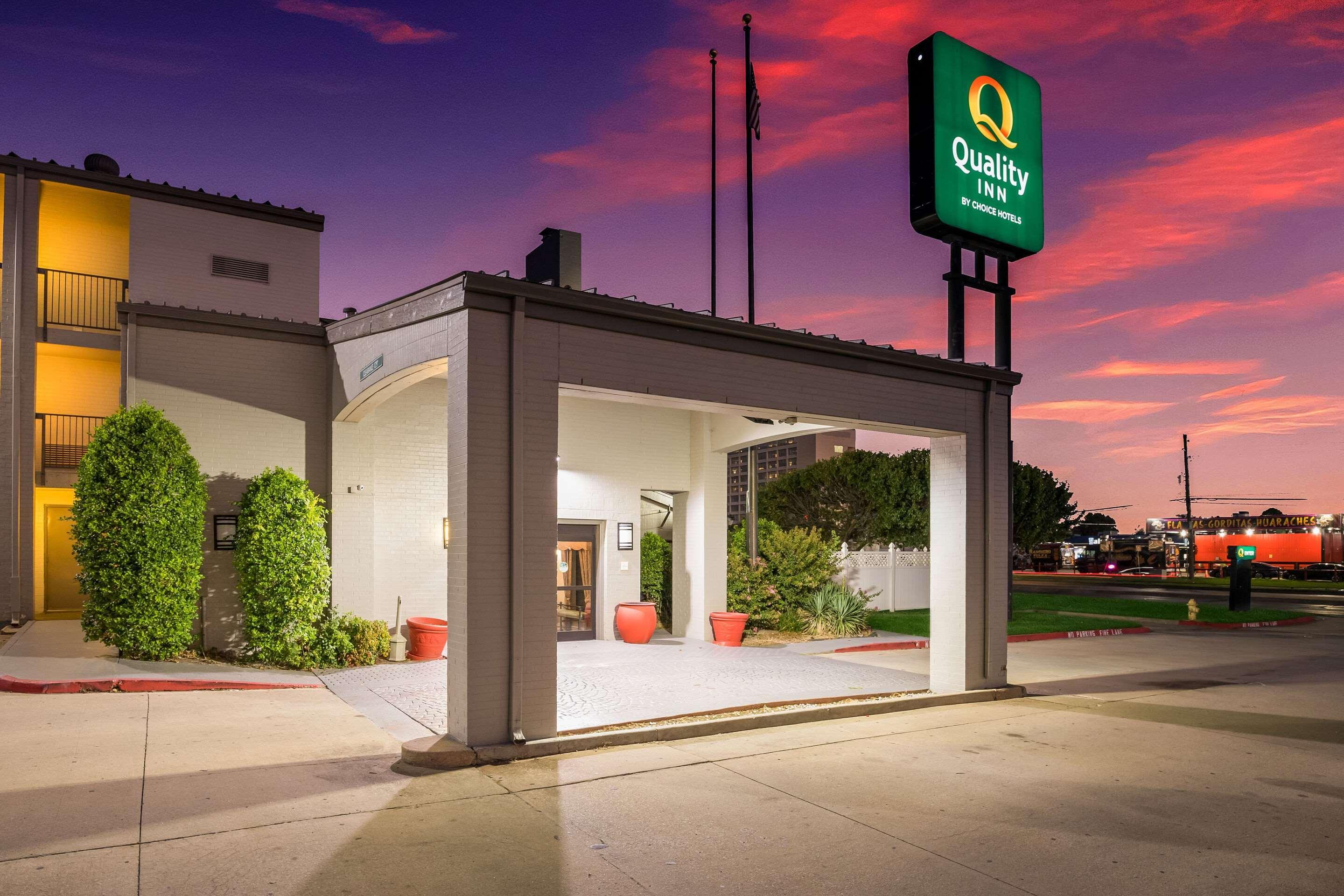 Quality Inn Tulsa Central Eksteriør bilde