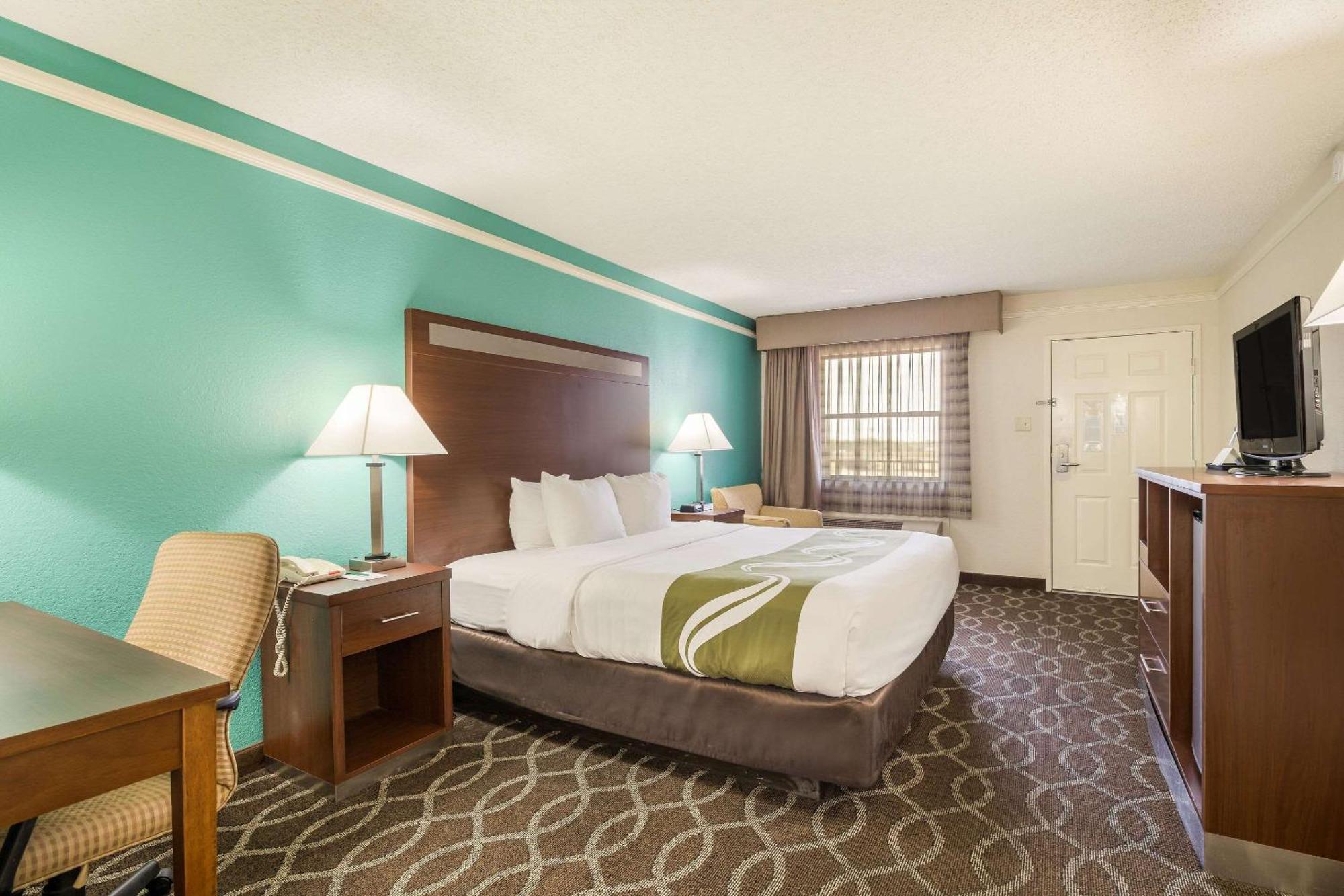 Quality Inn Tulsa Central Eksteriør bilde