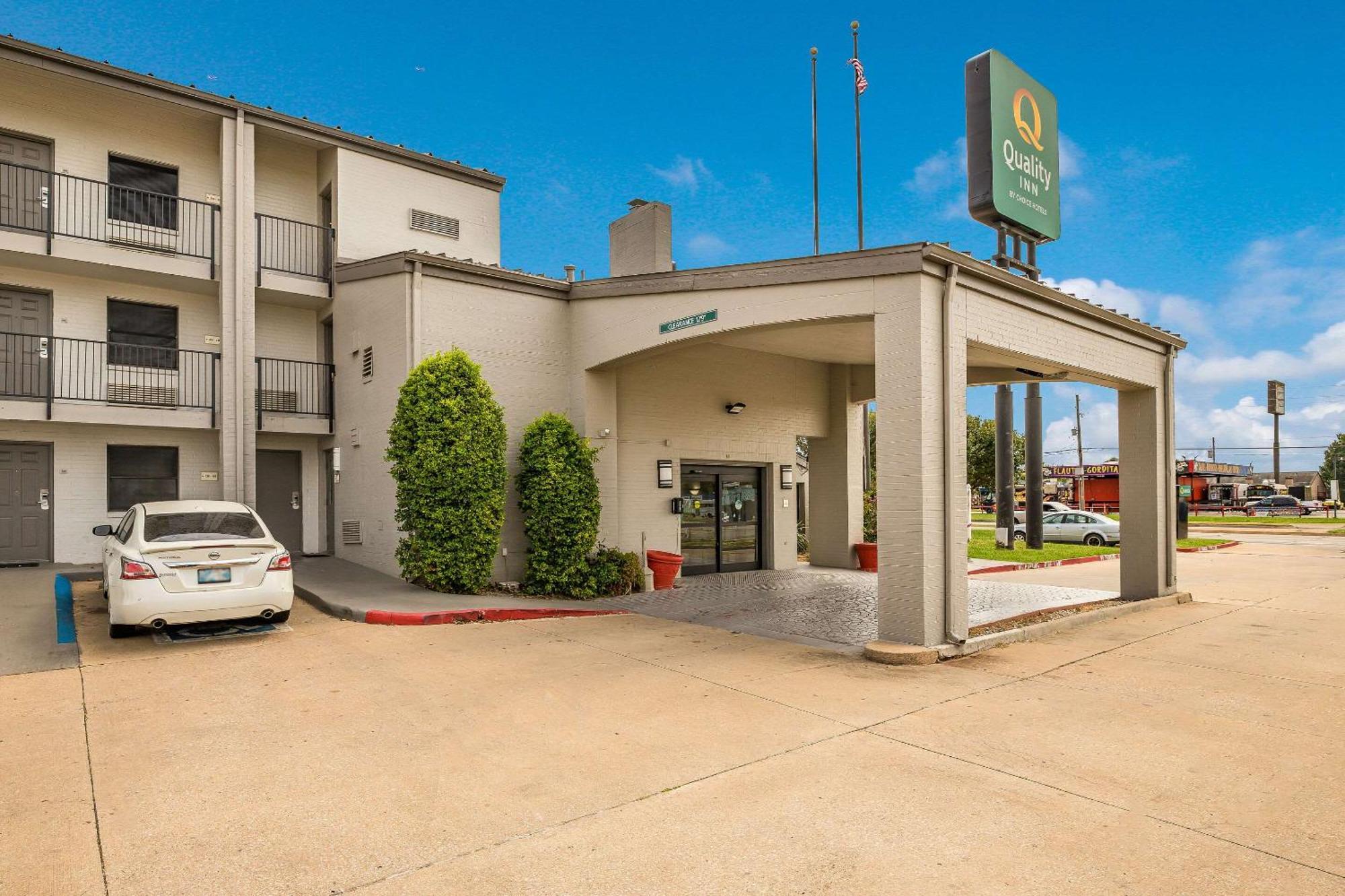 Quality Inn Tulsa Central Eksteriør bilde